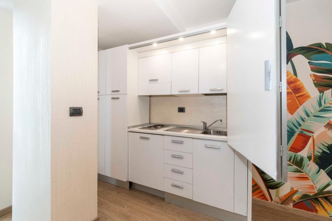 Enjoy Room- Con Parcheggio Gratuito E Colazione Deliziosa ! Apartament Turyn
